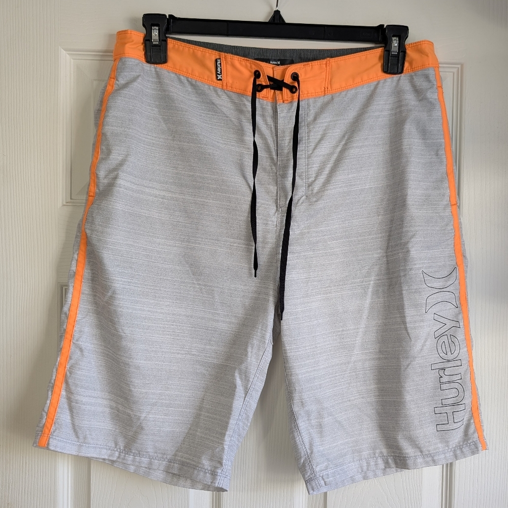 Hurley Designed For Buckle Gray and Orange Board Shorts Size 34